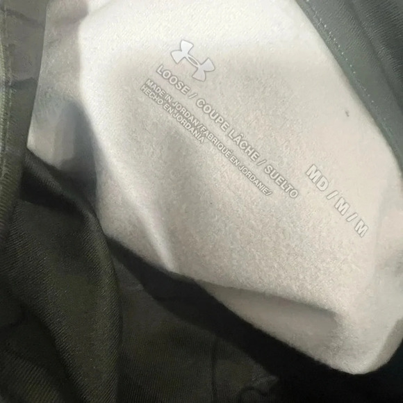 Womens under armour Cold Weather Funnel neck too great base layer new with tags - Picture 5 of 5